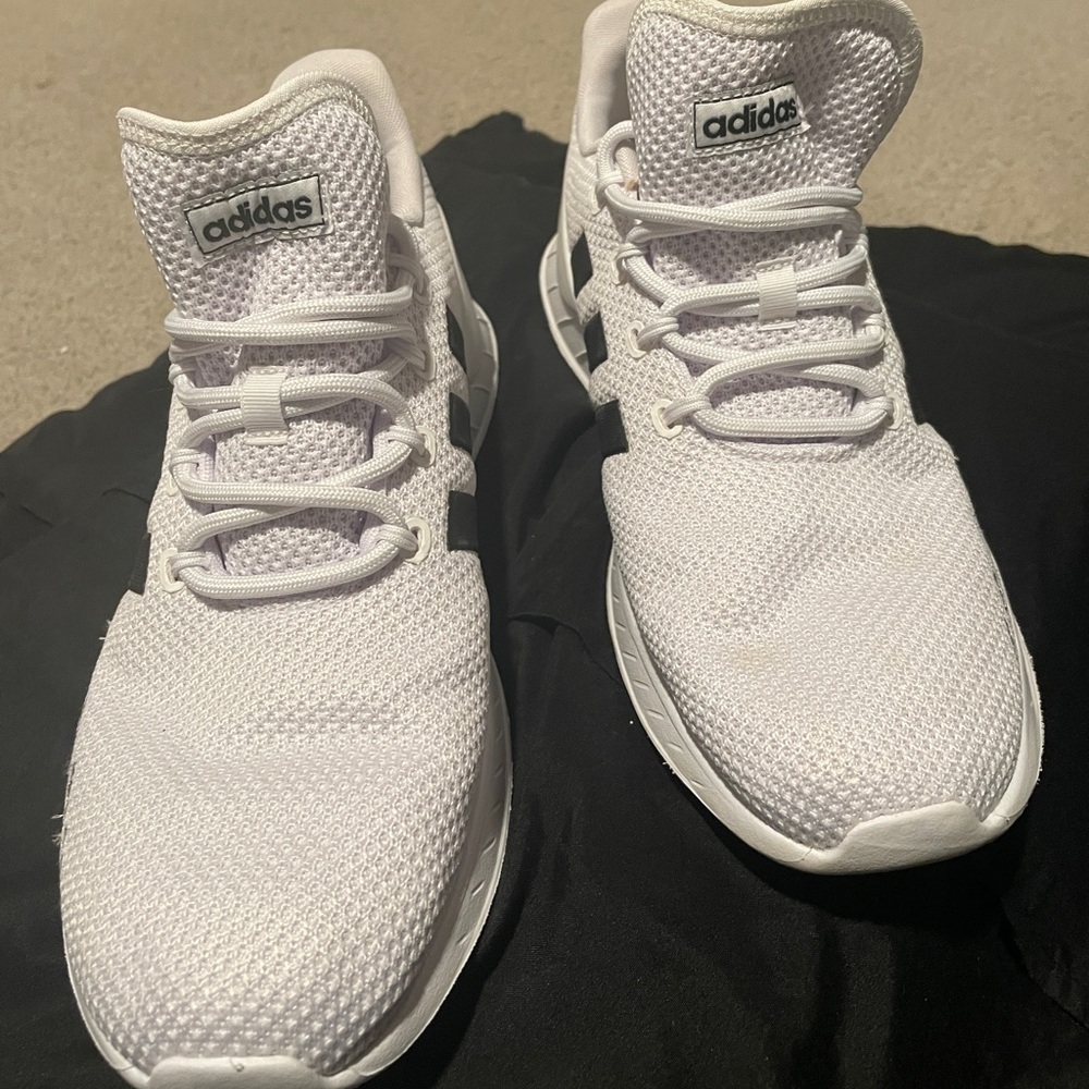 MAKE A REASONABLE OFFER!  White Adidas